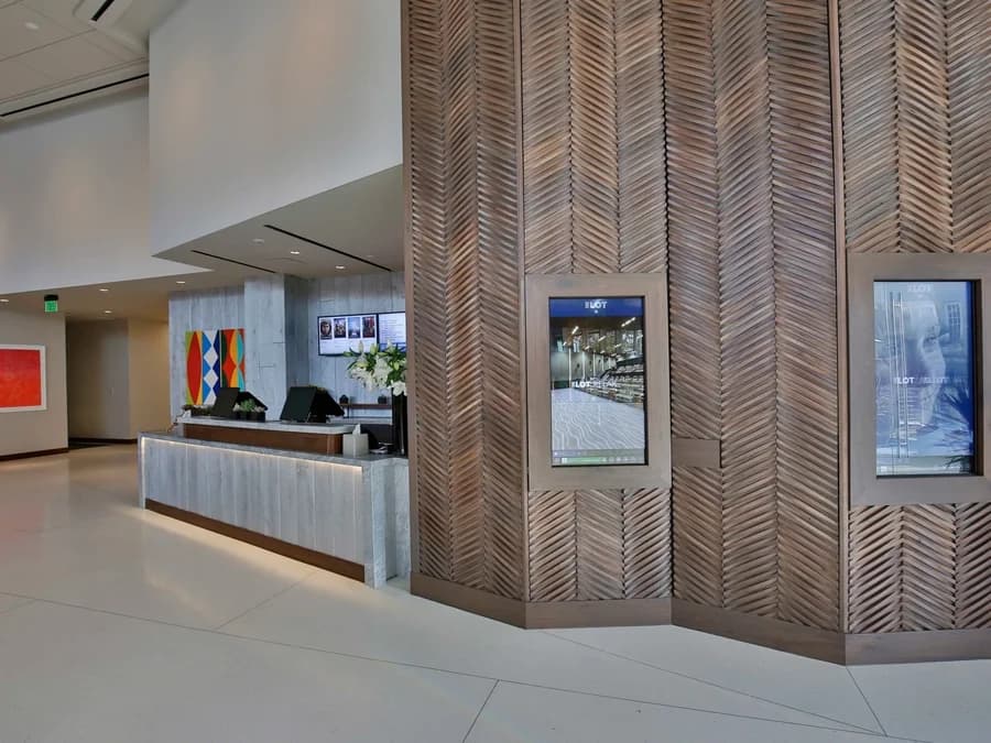 Curva Chevron framing an office reception.