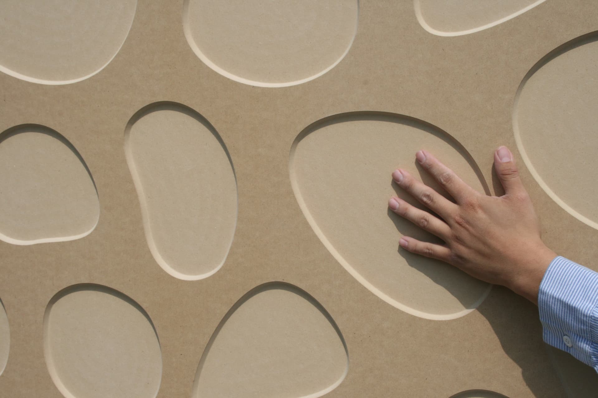 Elements Sponge Customizable Color Options 3d Carved Panel material sample.