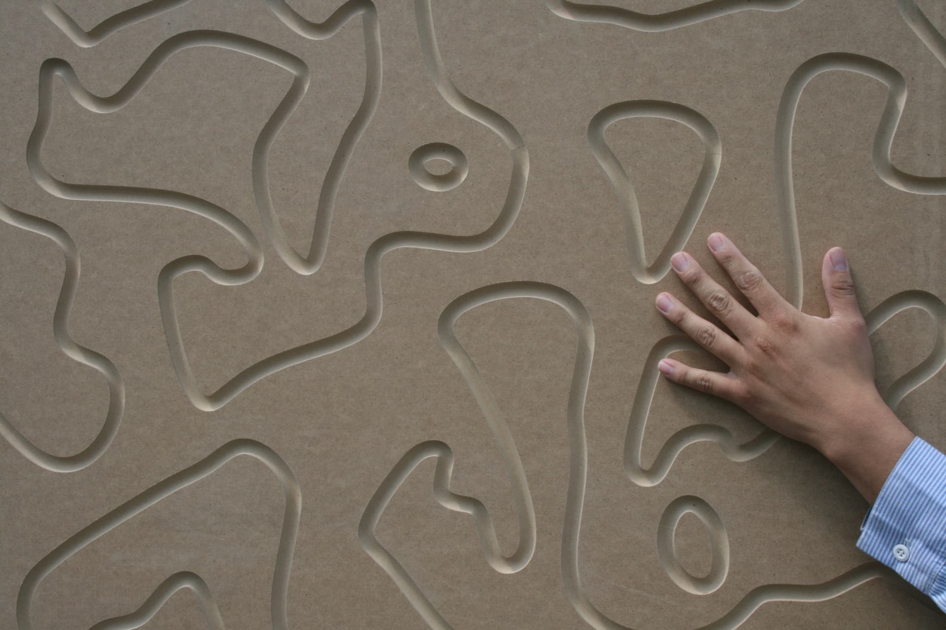 Elements Islets Customizable Color Options 3d Carved Panel material sample.